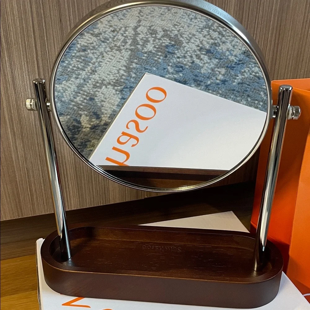 Sulwhasoo Silver Vanity Mirror with Brown Base